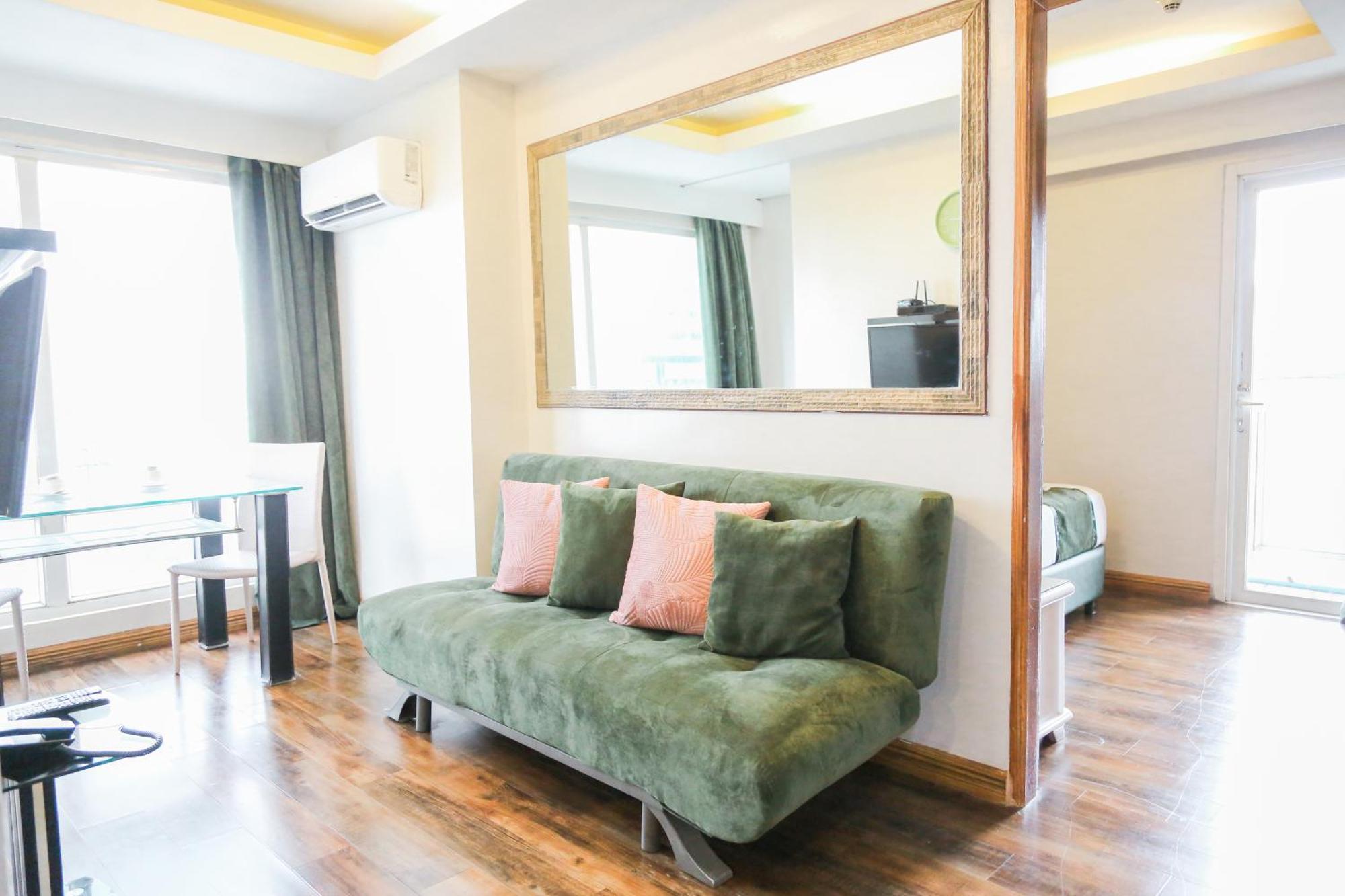 Pacific Bay Grand Suites Manila Ngoại thất bức ảnh