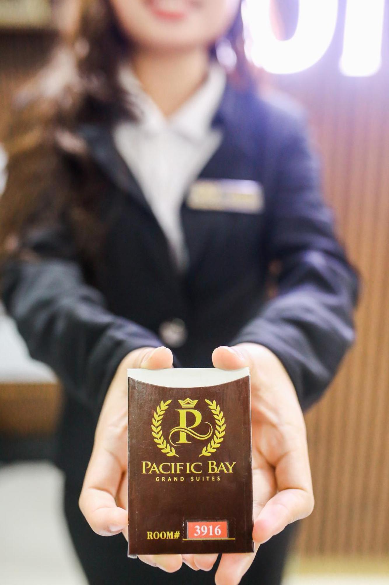 Pacific Bay Grand Suites Manila Ngoại thất bức ảnh