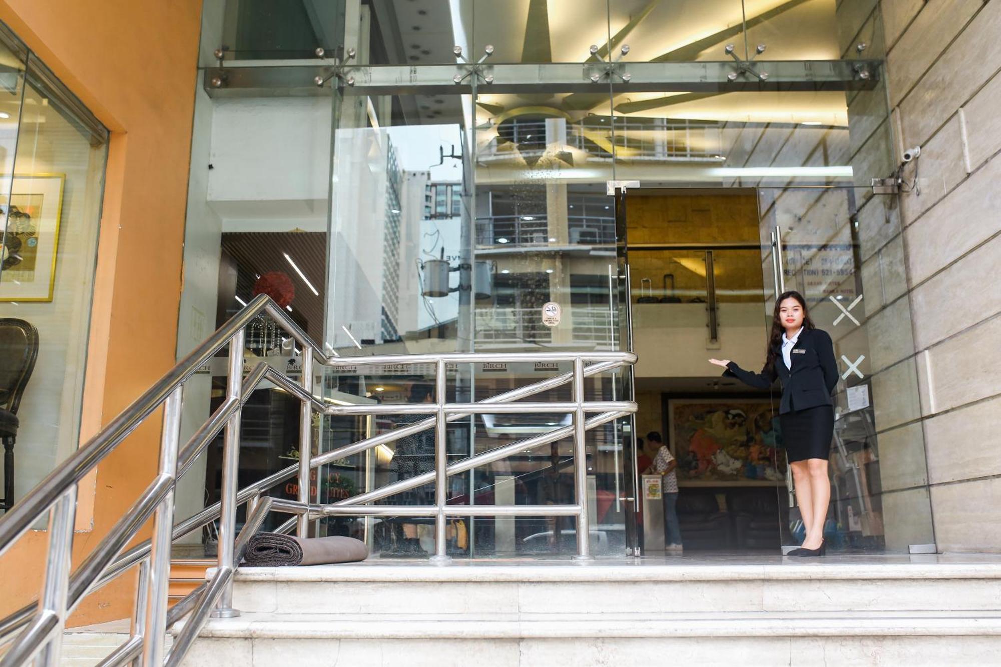 Pacific Bay Grand Suites Manila Ngoại thất bức ảnh