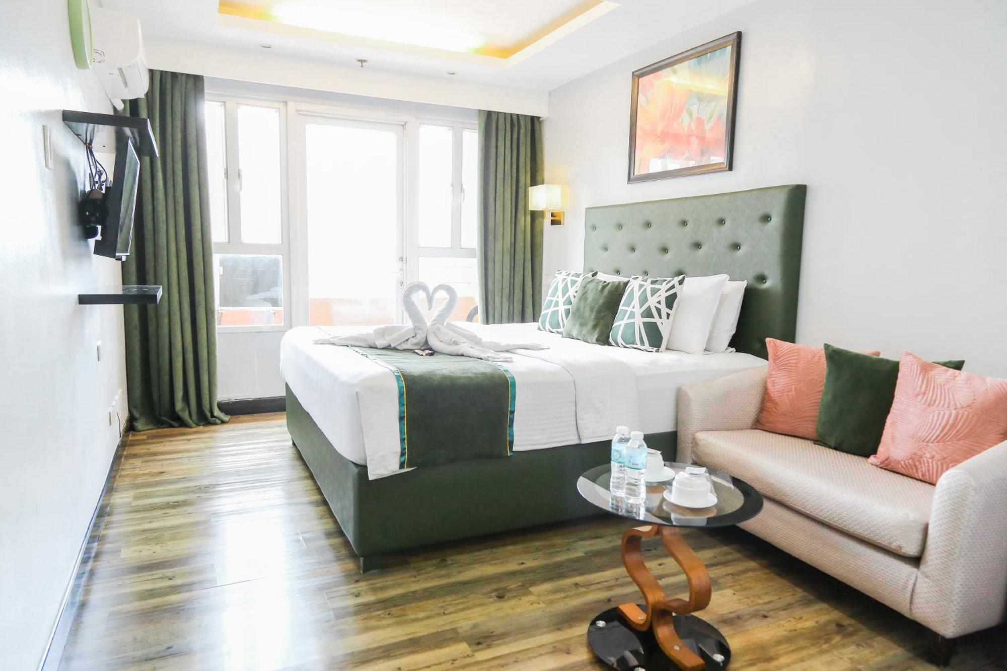 Pacific Bay Grand Suites Manila Ngoại thất bức ảnh